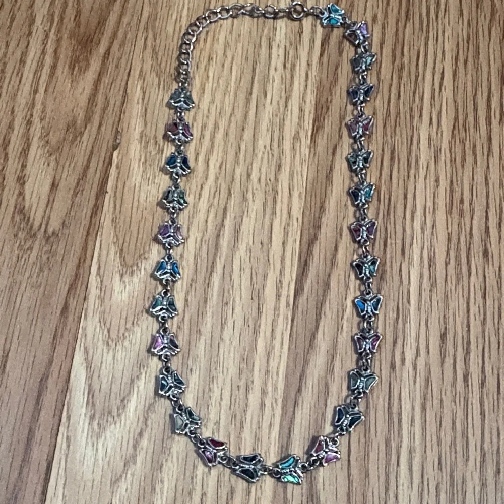 VINTAGE MULTICOLORED ABALONE SHELL BUTTERFLY SILVER-TONE 14 - 17